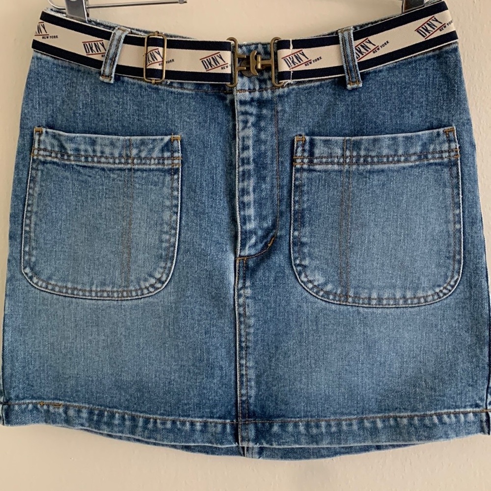 Vintage DKNY Skirt with belt